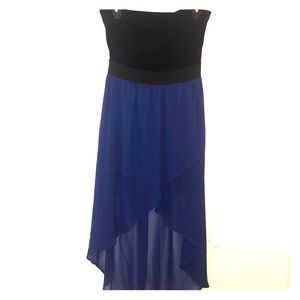 💙 STUNNING Strapless Dress 💙